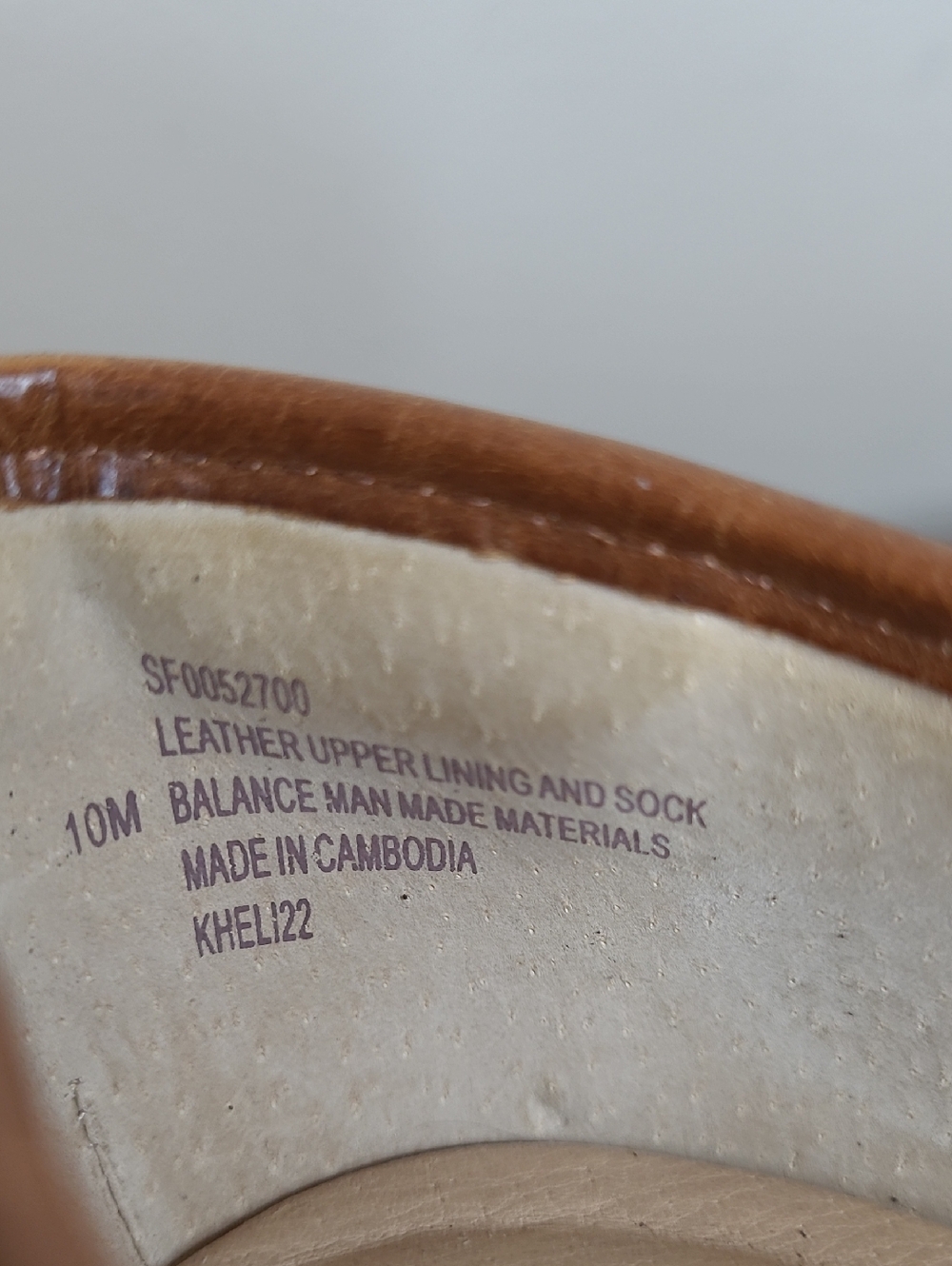 Sofft Light Brown/Tan Leather Slip-On Loafers size 10 - Picture 4 of 10